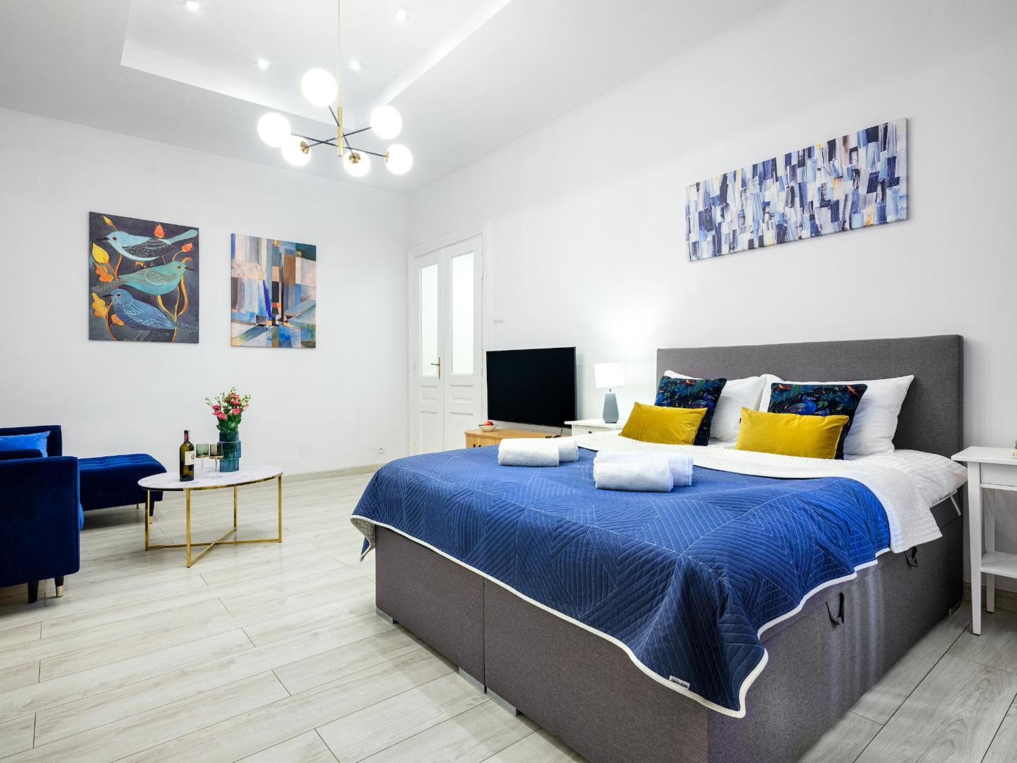 Bluebird Apt Old Town & Wawel Hill By Vistula River - By Homelike Krakow Luaran gambar